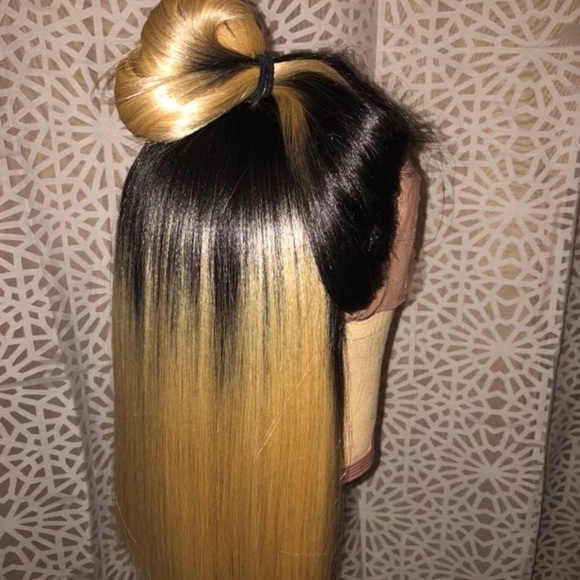 Accessories - 14” Blonde LACEFRONT MIDDDLEPART  YAKI Bob WIG*NWT